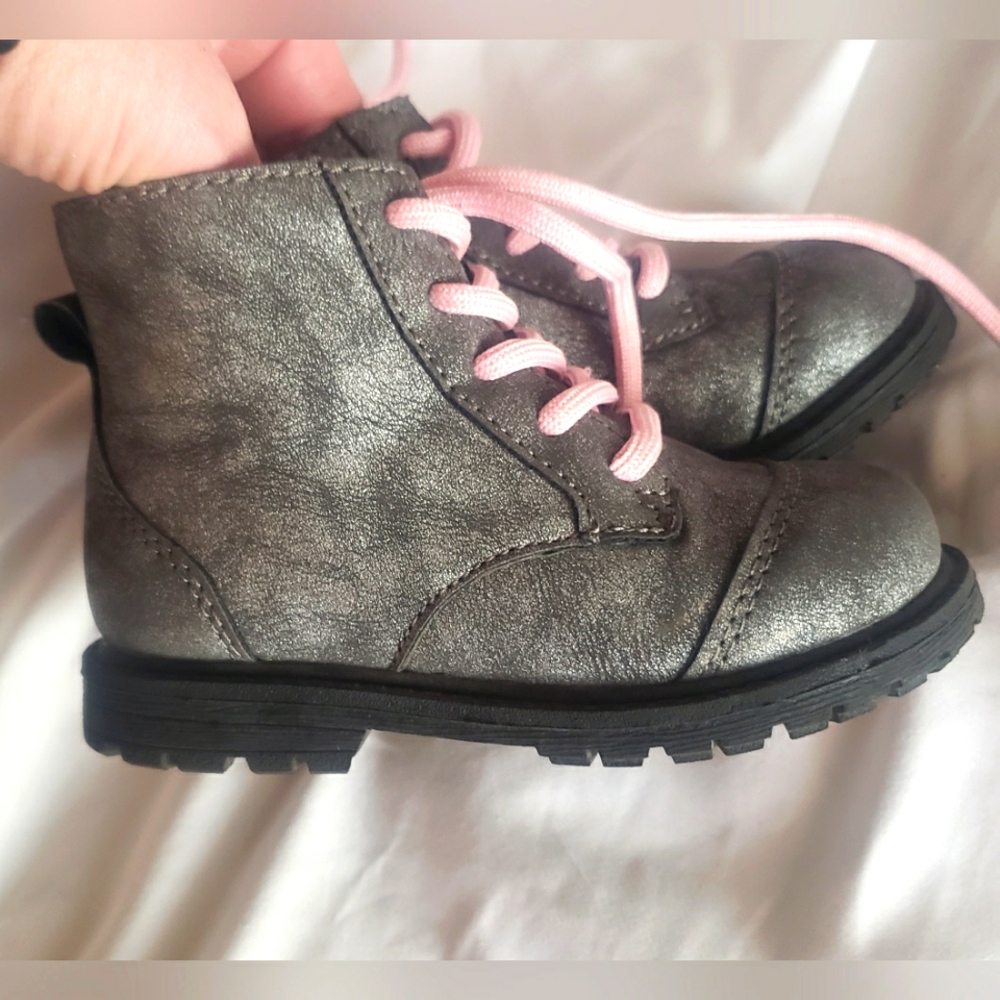 Adorable Girl Oshkosh Lace Up Boots Toddler Size 7